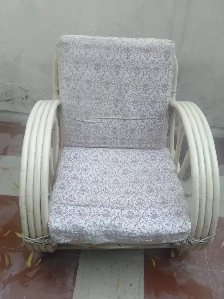 નેતરના ઓરીજનલ સોફા વેચવાના છે અમદાવાદ