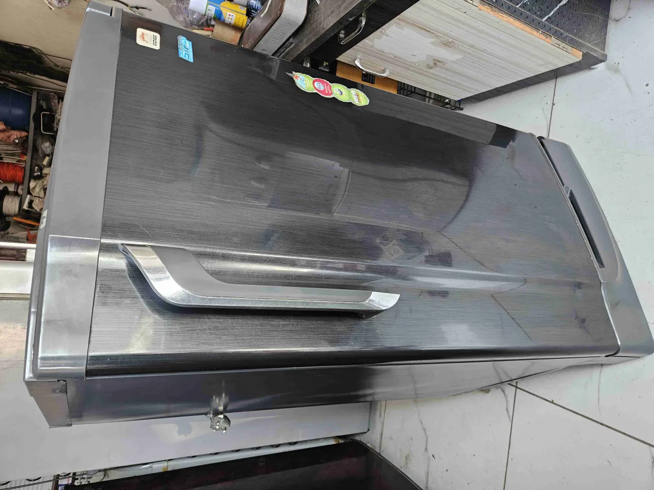 Godrej fridge 200 liter