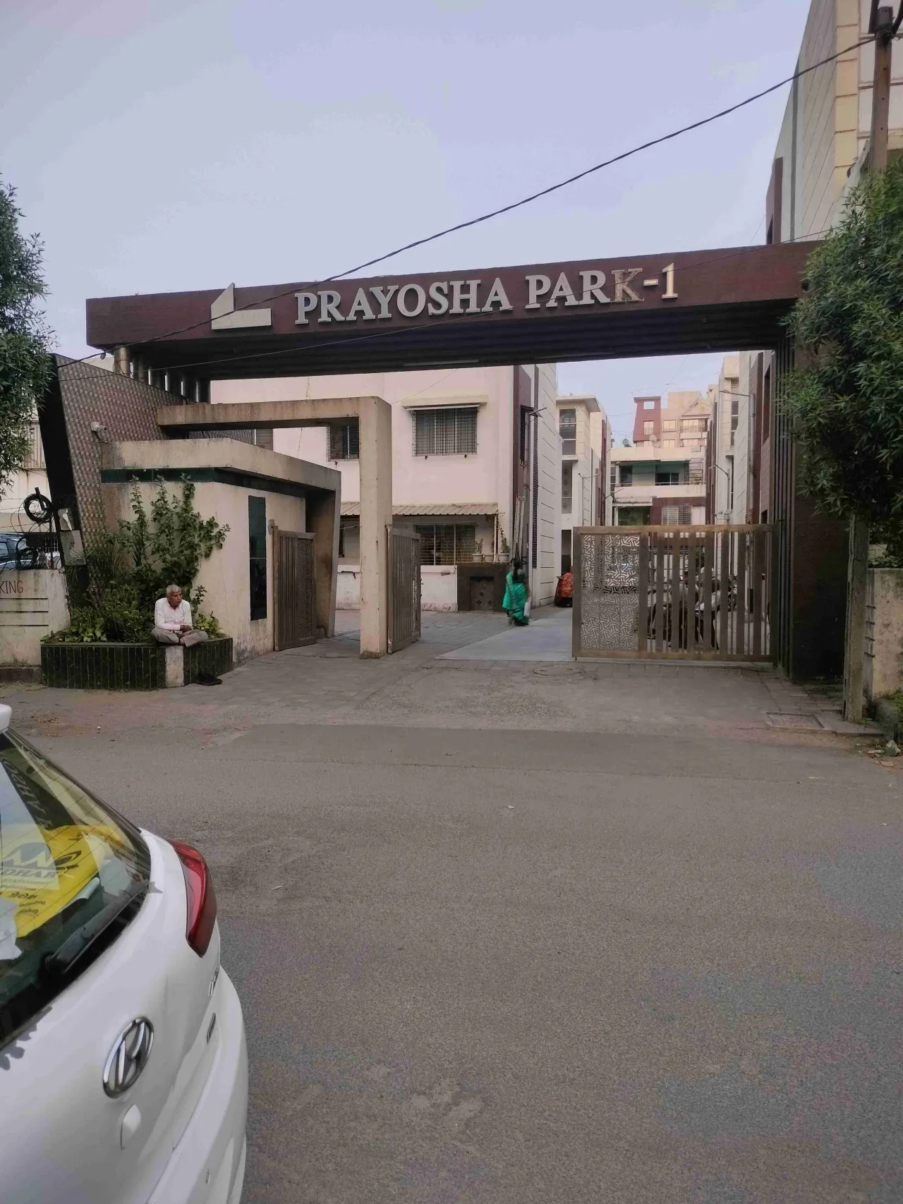 Row house rent 5bhk g+2