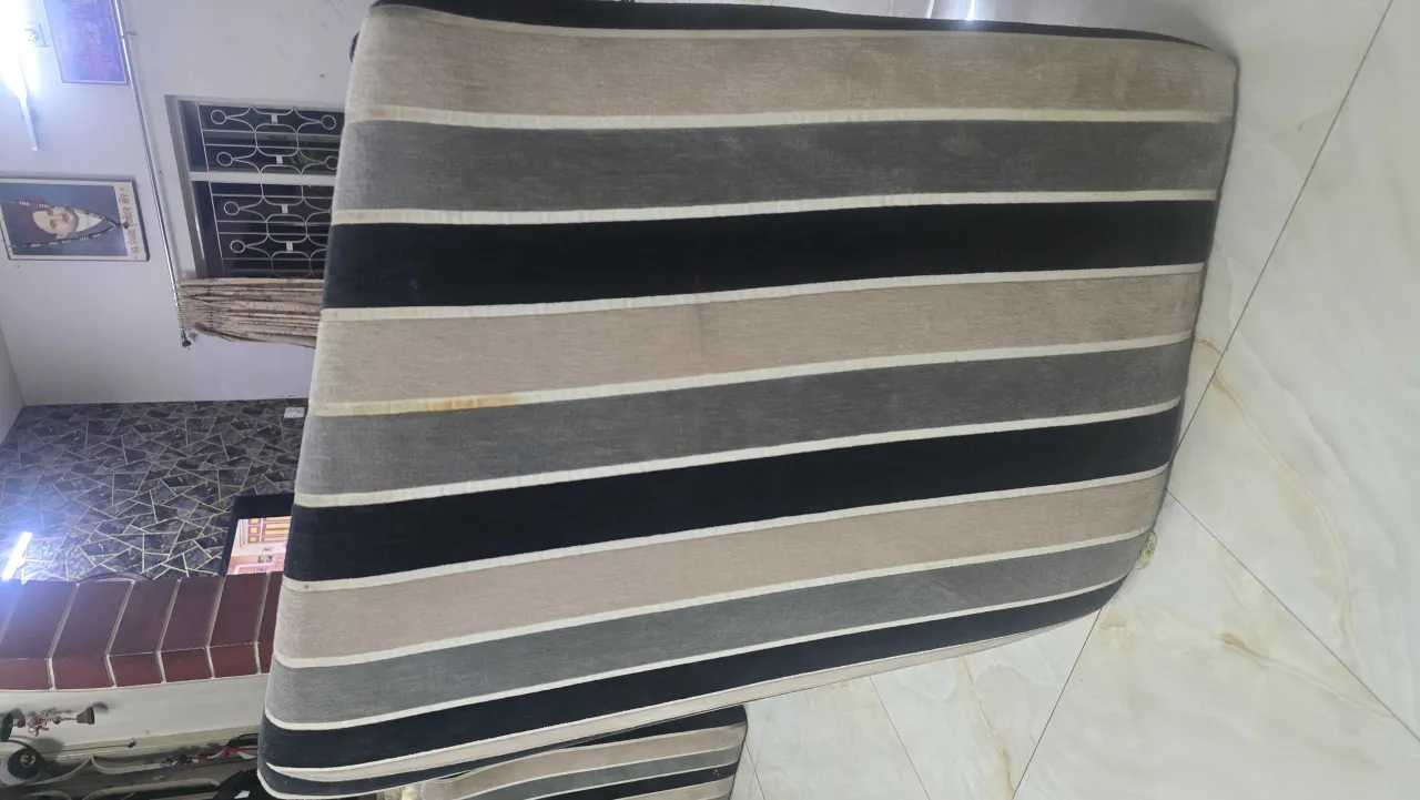 15 Single seating sofa