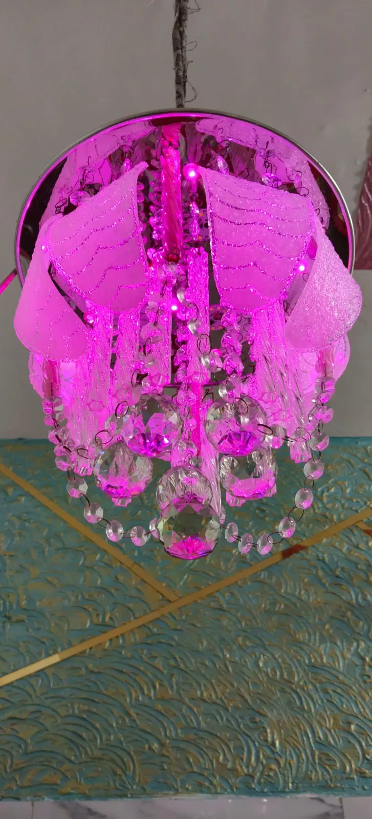 આ સિલીંગ જુમર વેચવાનુ છે