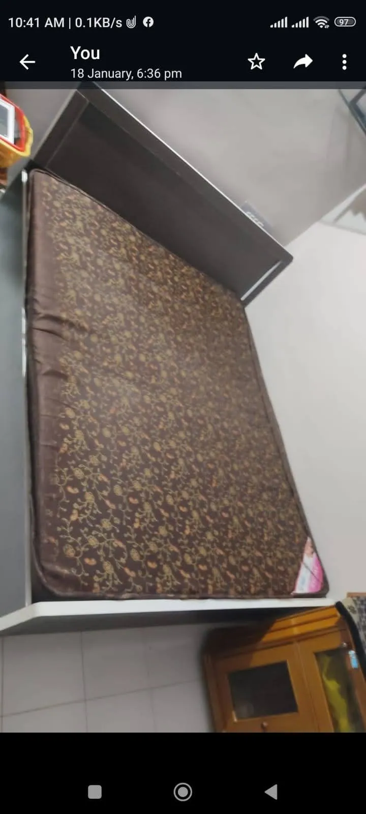 Double bed 5/6 partical board (bhusa ply) tip top condition running in use