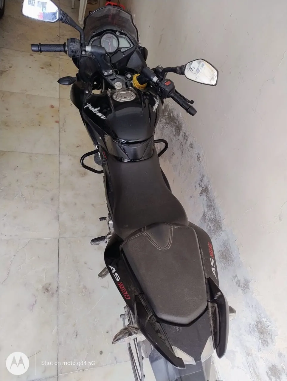 Bajaj PULSAR AS 200, 9500km driven, Dual disc brakes, 6 gear