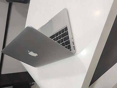 Apple macbook Air. Top conditions