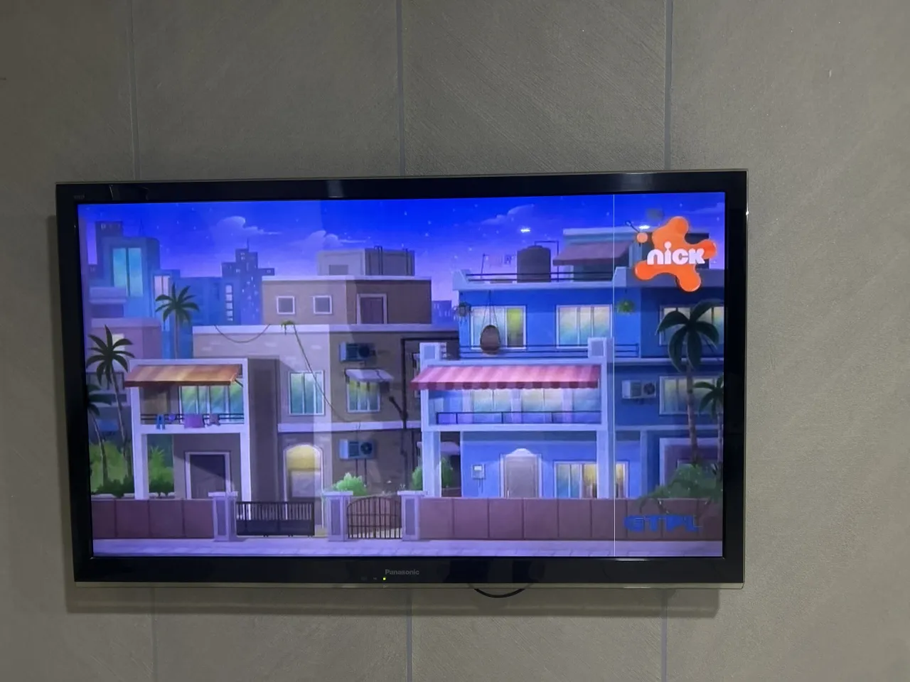 42 inch led panasonic  tv for sale