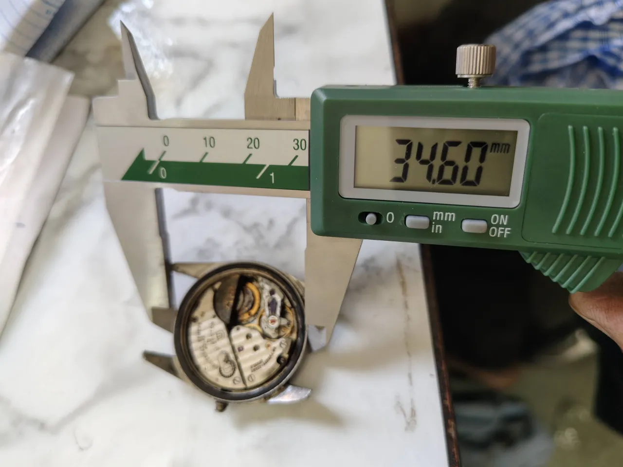 Universal geneva watch