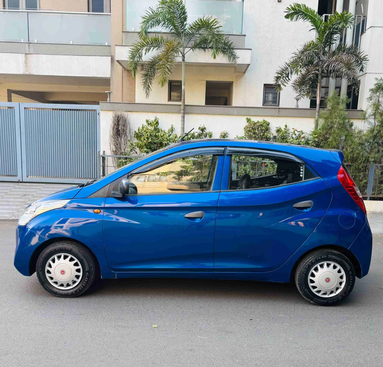 HYUNDAI EON D-LITE - PETROL