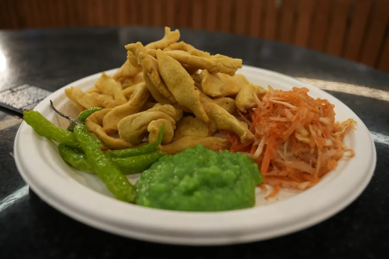 Keshavam Restaurant, Café & Banquet | Best Multicuisine & Kathiyawadi Dining