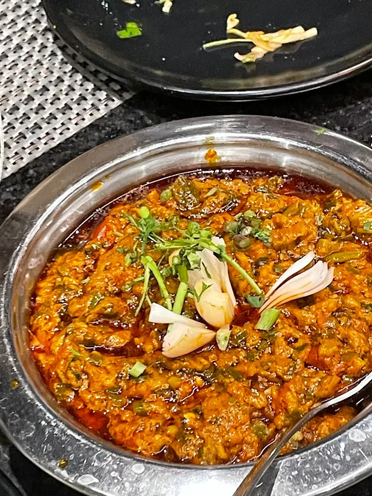 Keshavam Restaurant, Café & Banquet | Best Multicuisine & Kathiyawadi Dining