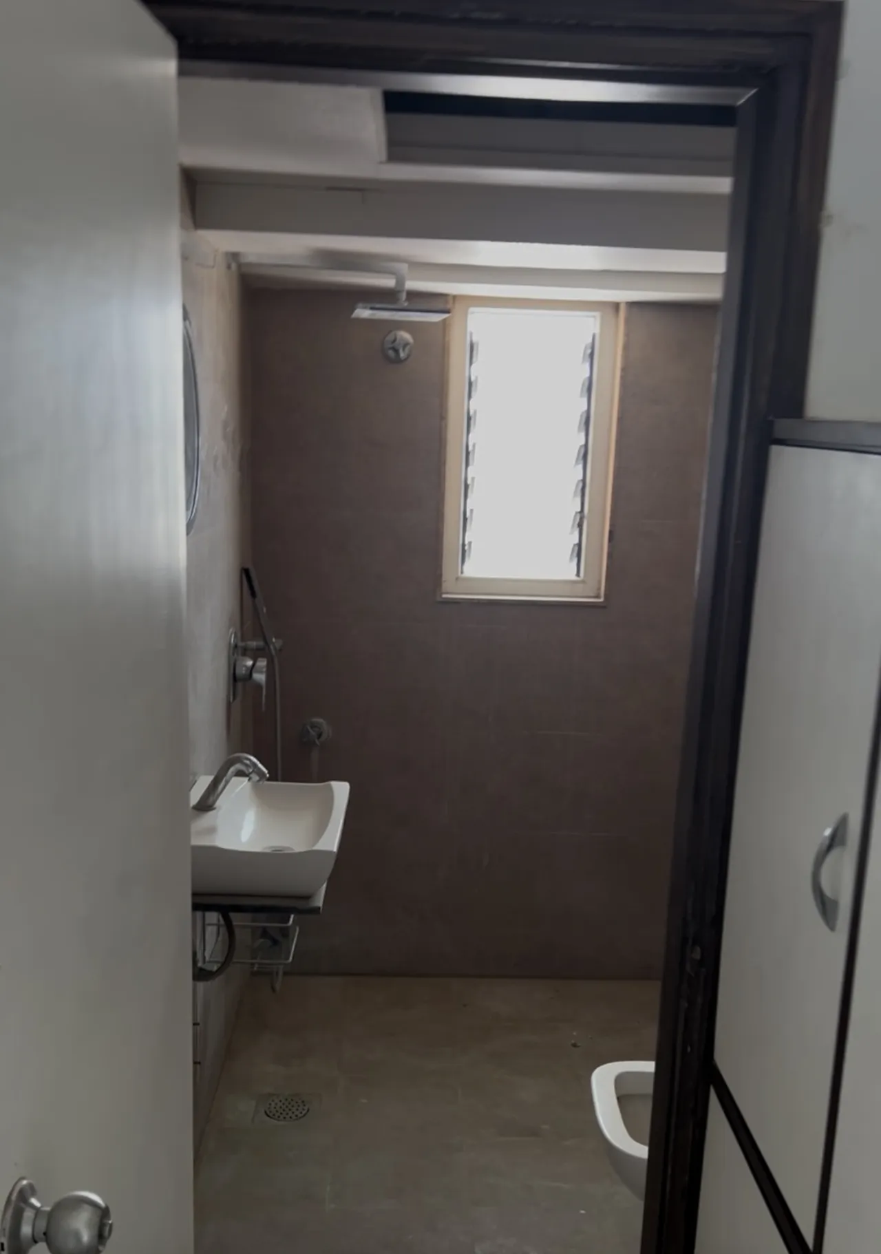 sell for 3bhk flat prime location