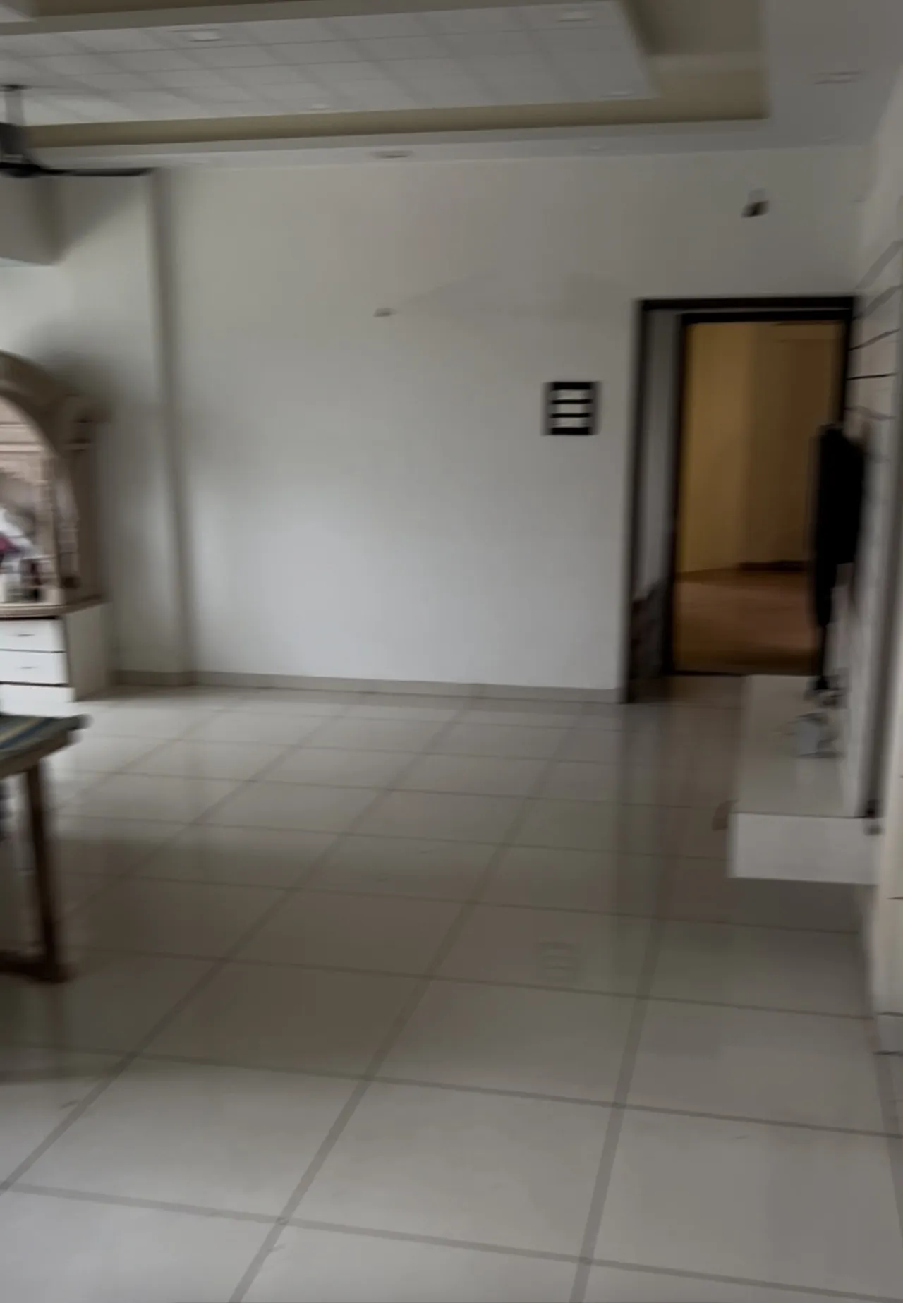 sell for 3bhk flat prime location