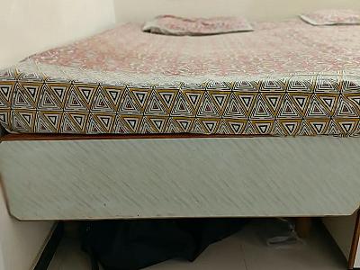Single bed 6×3 with cotton mattress