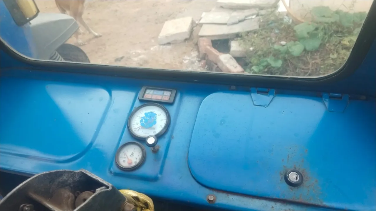 Atul.sakti tempo 2013  850000 bhav 1 ओनर