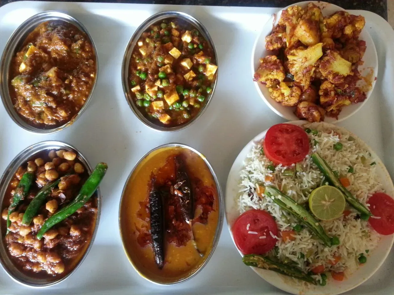 Aaoji Khaoji Punjabi Dhaba - 100% Pure Veg Multi-Cuisine Restaurant