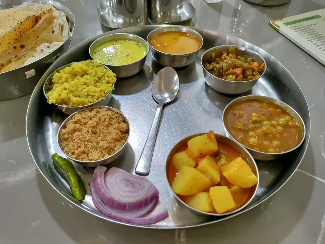 Pankaj Bhojanalaya | Best Pure Veg & Jain Food Restaurant Near You