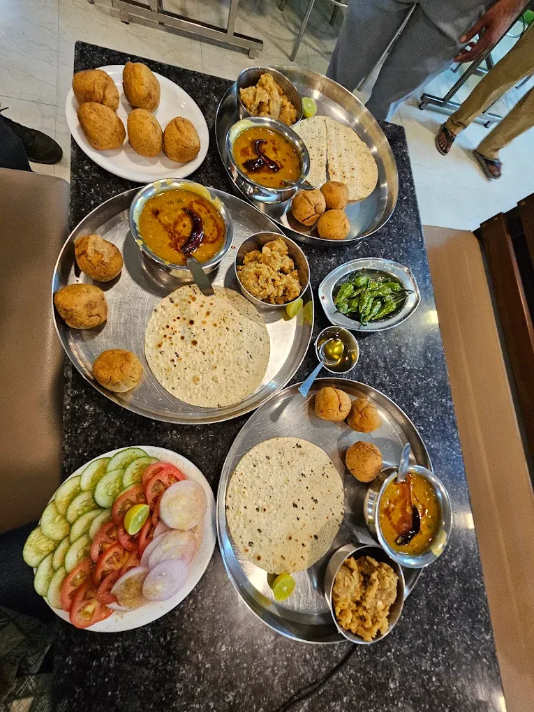Sree Mahaveer Restaurant – Best Pure Veg & Jain Multi-Cuisine Restaurant