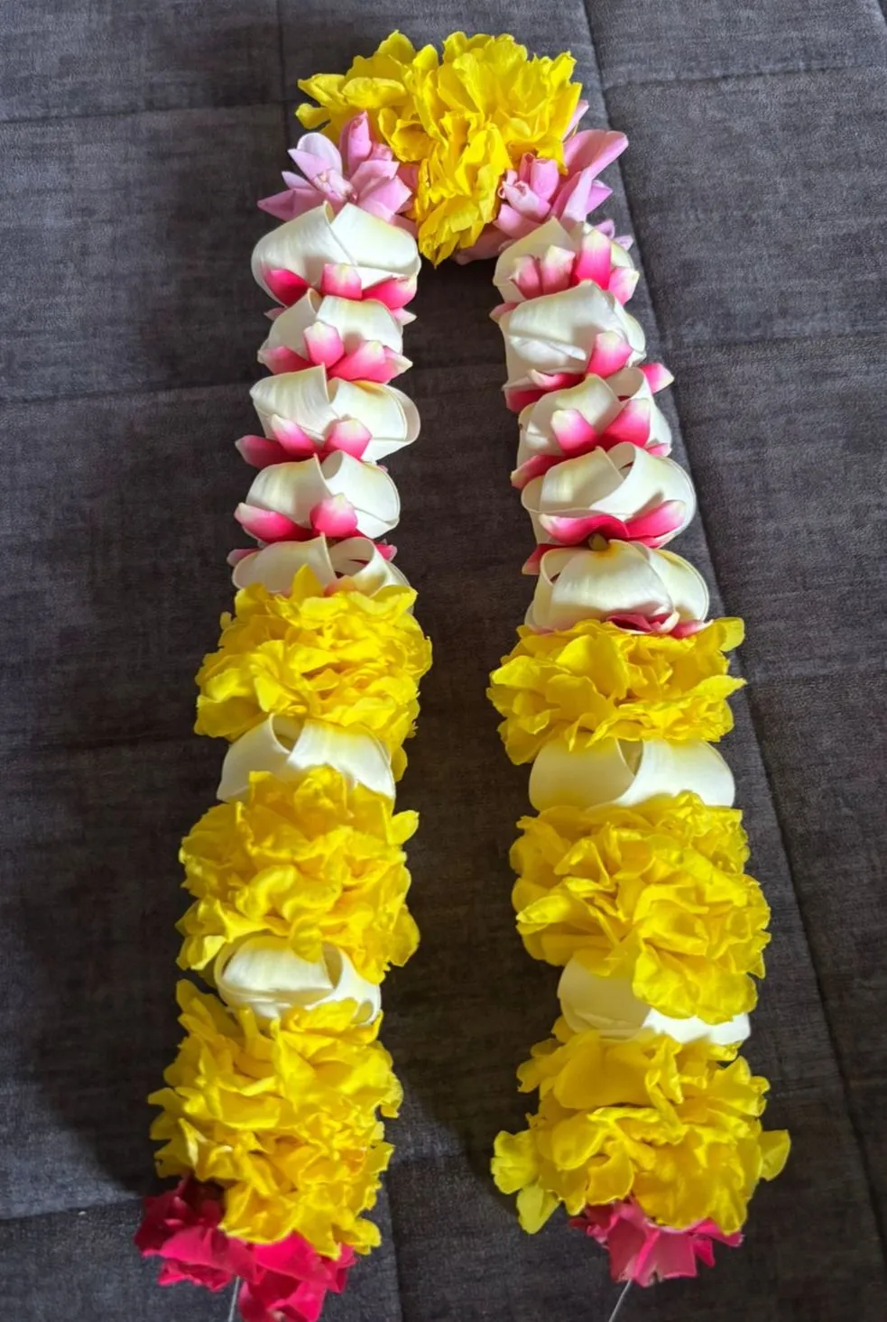Handmade Fresh Flower Mala - Pooja, Wedding & Daily Use