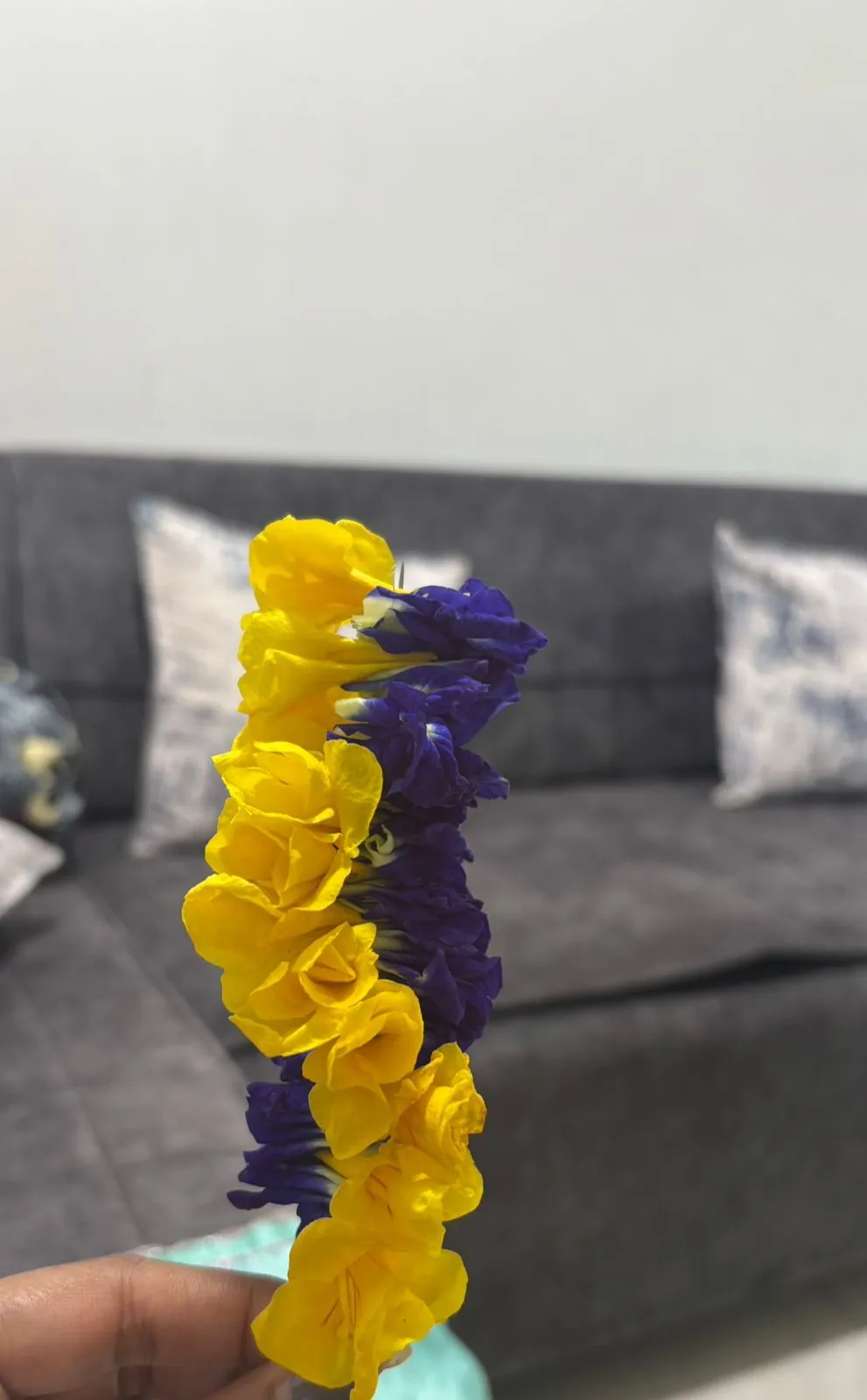 Handmade Fresh Flower Mala - Pooja, Wedding & Daily Use