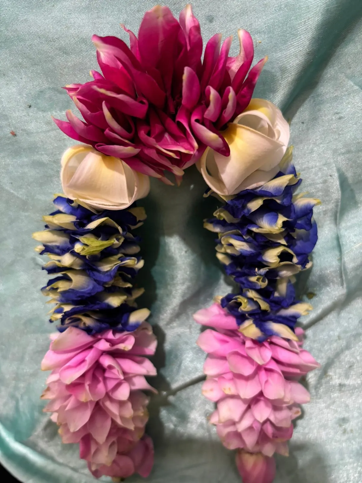Fresh Flower Mala in Dhoraji - Daily Supply