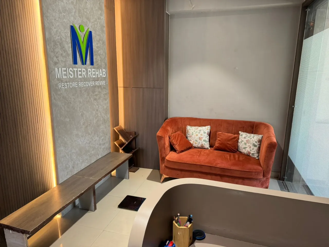 Meister Rehab Physiotherapy & Chiropractory Clinic - Best Chiropractor Doctor | Fitness Center