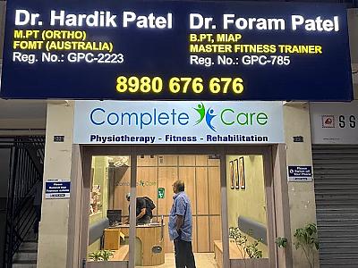 Dr Hardik Patel Best Chiropractor & Physiotherapist at Ahmedabad, Complete Care